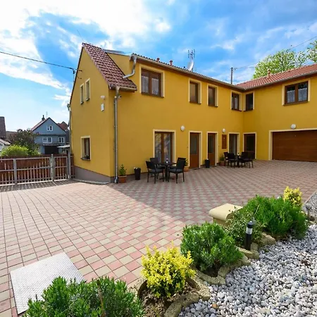 Apartment Zavetri