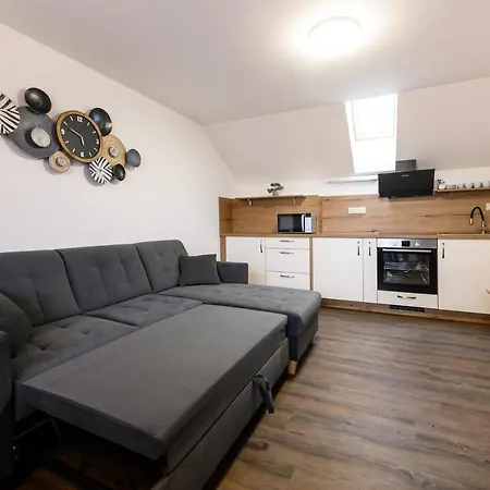 Zavetri Apartment